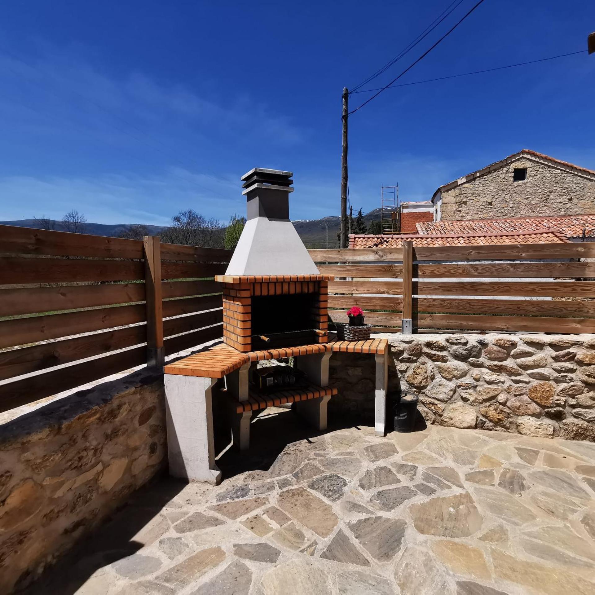 Casitas Pinilla Del Valle Eksteriør billede